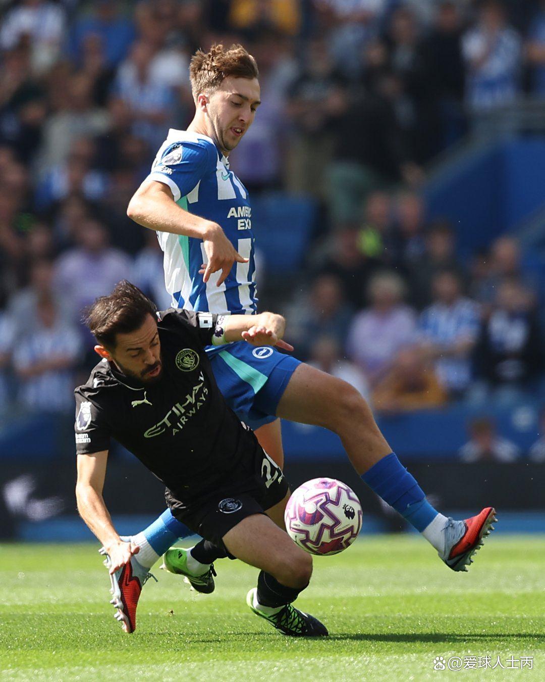 爱游戏 在线登录-包含关键时刻体能课后,曼城手感冰凉备战NBA总决赛,气氛紧张,赛程密集仍需轮换的词条