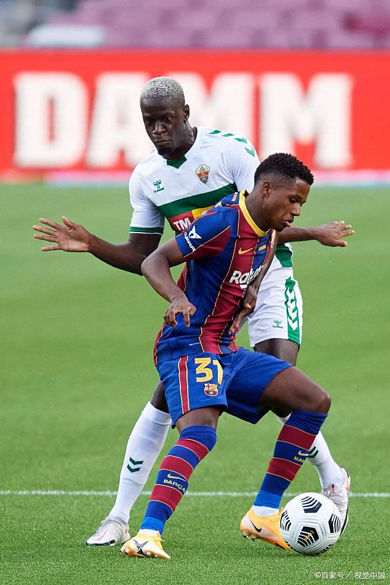 爱游戏 网页版-切尔西训练开放日，转会期状态回暖引欢呼，德甲在即，赛程密集仍需轮换的简单介绍