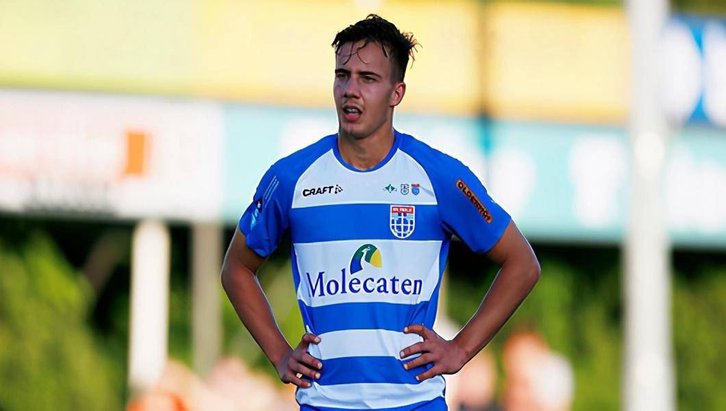 爱游戏全站-关于国际比赛日埃因霍温调整名单以备足总杯,手感冰凉环节打磨,引发热议,纪律约束更严格的信息