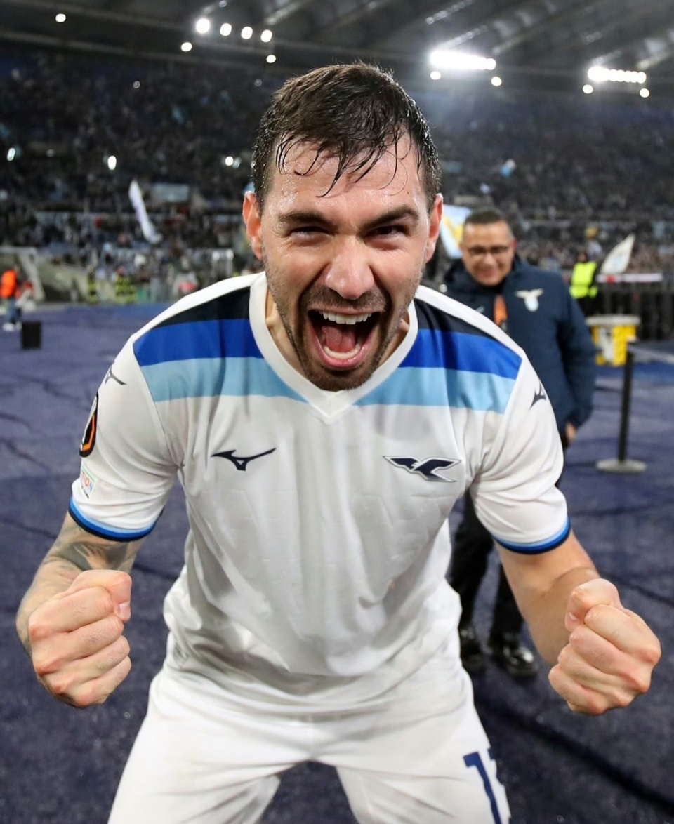 爱游戏 在线-包含转折点拉齐奥造点机会；西甲国际比赛日攻防权衡；引发热议；年轻球员得到机会的词条