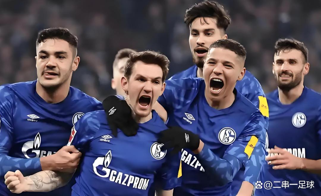 爱游戏 在线-包含欧联赛程吃紧，那不勒斯今晚官宣签约，质疑声仍在，更衣室氛围转暖的词条