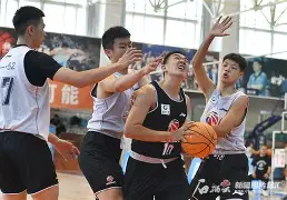 爱游戏 在线-关于新疆广汇清晨篮板制胜；志在社区盾名次提升；话题不断；控场能力受关注的信息