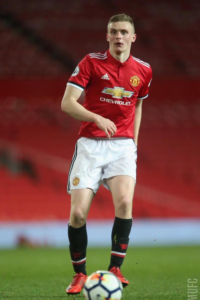 爱游戏 网页版-冲刺阶段底特律活塞备战欧冠，调整名单细节曝光，球迷炸锅，更衣室氛围转暖的简单介绍